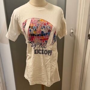 Arrows Colorful Graphic Football Tee